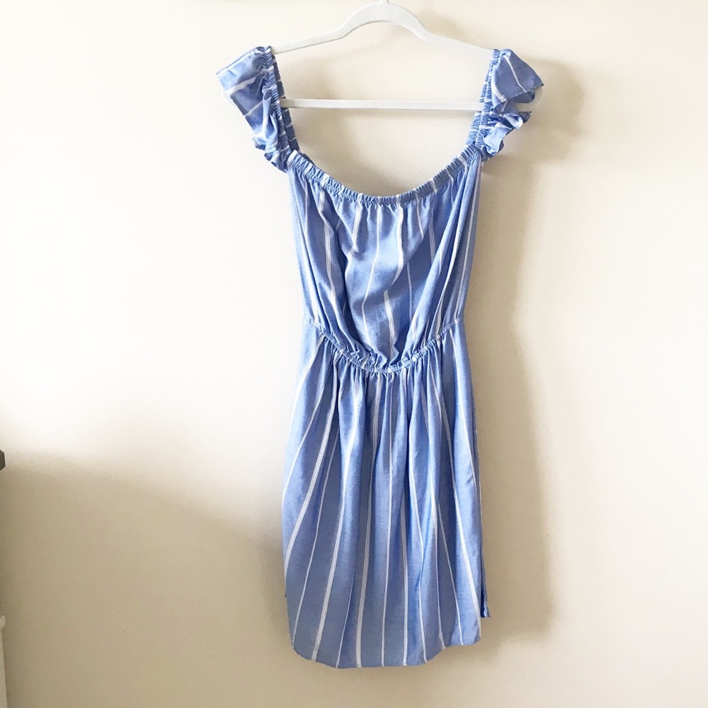AEO Off-The-Shoulder Dress // Size XS